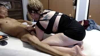 سكس عربي مسلم الحجاب يدخل زب في طيزها : 32